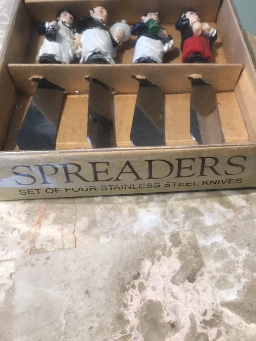 SPREADERS - Set of Four Guy Buffet Stainless Steel Knives Nice for Party!